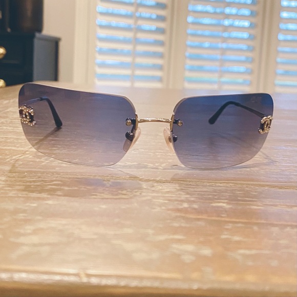 RARE CHANEL Rimless Sunglasses 4017 D Blue Purple Gradient Rhinestones - Picture 4 of 15